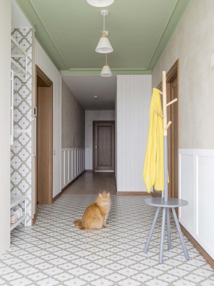 Фотография: Прихожая в стиле Современный, Скандинавский, Квартира, Белый, Проект недели, Желтый, Синий, Голубой, 4 и больше, Более 90 метров, ПРЕМИЯ INMYROOM, Bilbao Design – фото на INMYROOM Фотография: Прихожая в стиле Современный, Скандинавский, Квартира, Белый, Проект недели, Желтый, Синий, Голубой, 4 и больше, Более 90 метров, ПРЕМИЯ INMYROOM, Bilbao Design – фото на INMYROOM