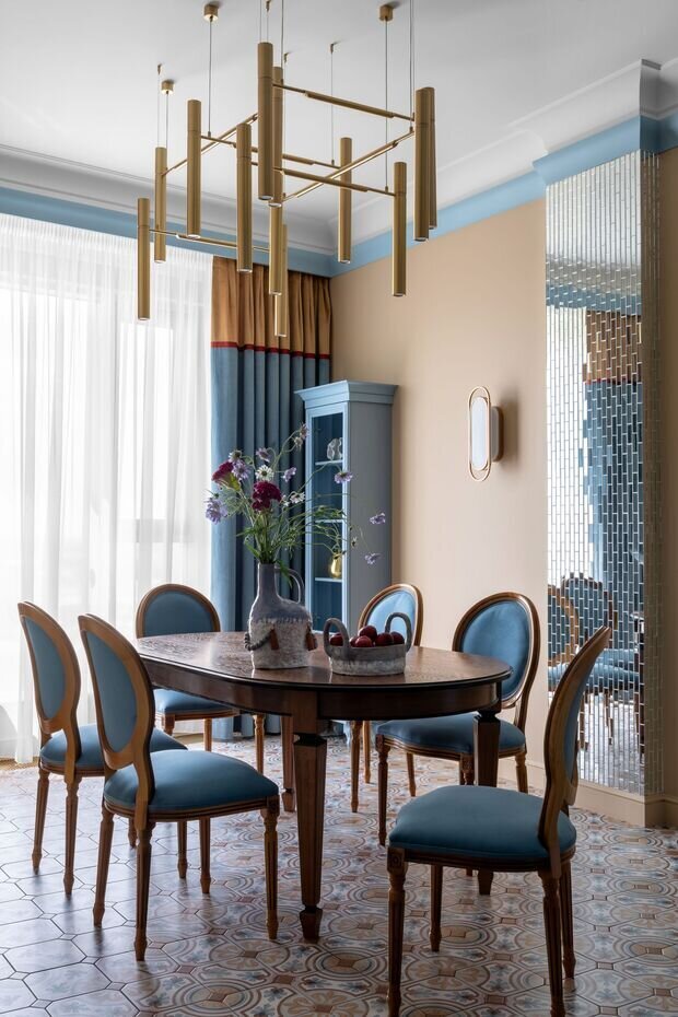 Фотография: Кухня и столовая в стиле Классический, Современный, Эклектика, Квартира, Проект дня, Ростов-на-Дону, 3 комнаты, Более 90 метров, Эксклюзивные проекты, Алла Пляшник, Виктория Щербакова – фото на INMYROOM