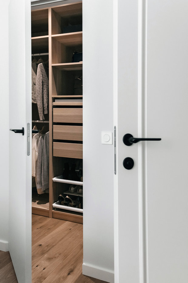 Фотография: Гардеробная в стиле Современный, Квартира, Проект дня, Санкт-Петербург, 3 комнаты, 60-90 метров, Светлана Мамаенко – фото на INMYROOM