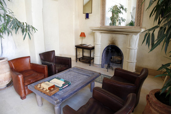 Фотография: Гостиная в стиле Прованс и Кантри, Классический, Современный – фото на INMYROOM