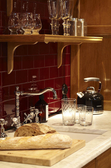 Фотография: Кухня и столовая в стиле Прованс и Кантри, Классический, Современный – фото на INMYROOM