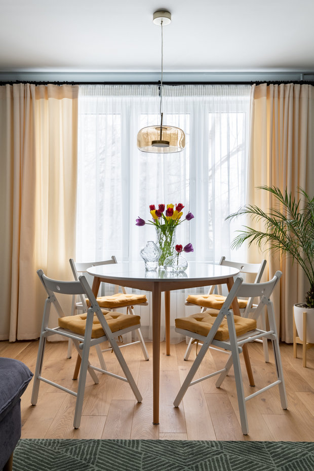 Фотография: Кухня и столовая в стиле Современный, Квартира, Проект дня, Москва, 4 и больше, 60-90 метров, Алеся Котова – фото на INMYROOM
