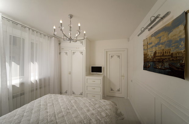 Фото из портфолио Белое с серебром – фотографии дизайна интерьеров на INMYROOM