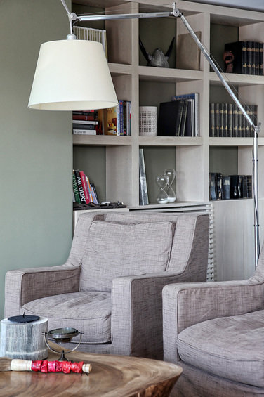 Фотография: Гостиная в стиле Современный, Эко, Лофт, Индустрия, Люди, Греция – фото на INMYROOM