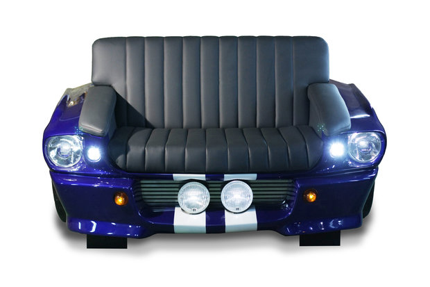 Фото из портфолио Диван из Ford Mustang – фотографии дизайна интерьеров на INMYROOM