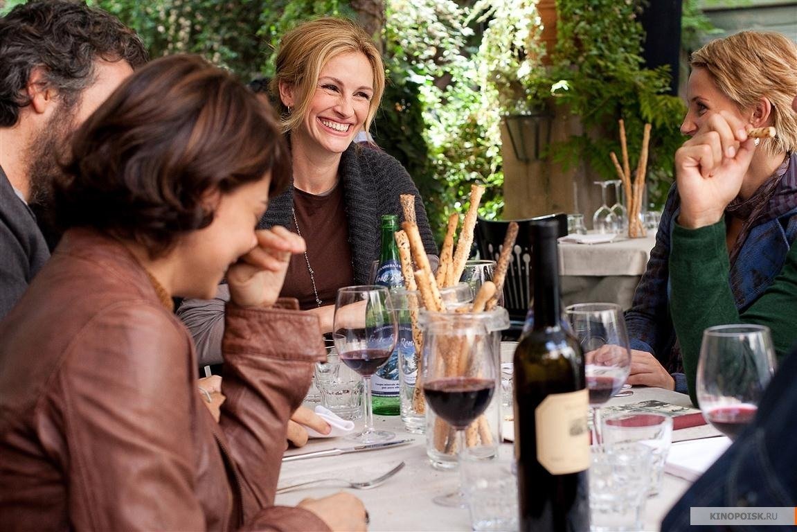 Кадр из фильма «Ешь, молись, люби» Кадр из фильма «Ешь, молись, люби»