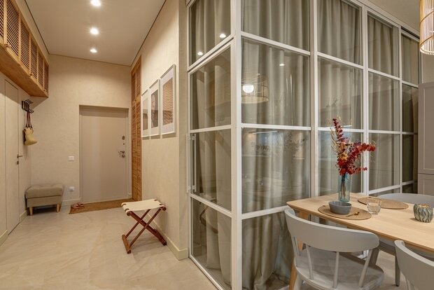 Фотография: Прихожая в стиле Скандинавский, Современный, Эклектика, Эко, Квартира, Крым, Проект недели, 3 комнаты, Более 90 метров, Red Wine design, Евпатория – фото на INMYROOM