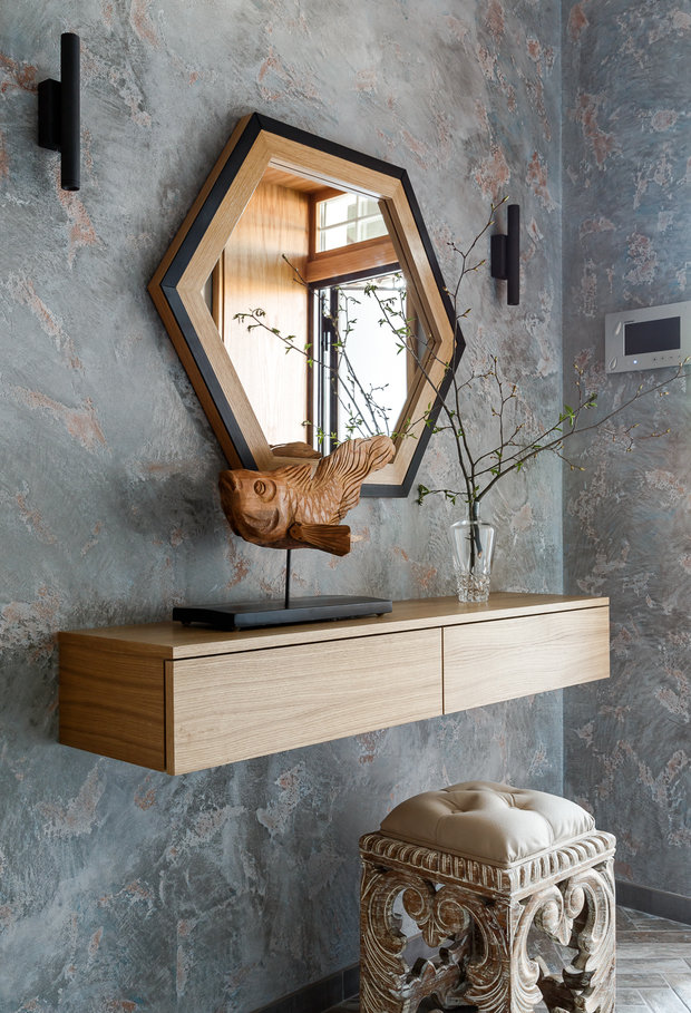 Фотография: Прихожая в стиле Эко, Современный, Эклектика, Проект недели, Дом и дача, Новая Москва, Таунхаус, Кирпичный дом, 4 и больше, Более 90 метров, Яна Ухова – фото на INMYROOM