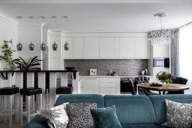 Фотография: Кухня и столовая в стиле Классический, Современный, Квартира, Проект дня, Санкт-Петербург, 4 и больше, Более 90 метров, Светлана Мельникова – фото на INMYROOM