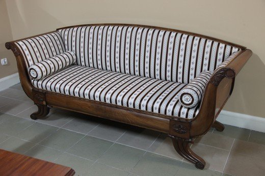 Фото из портфолио Старинная мебель из Европы – фотографии дизайна интерьеров на INMYROOM