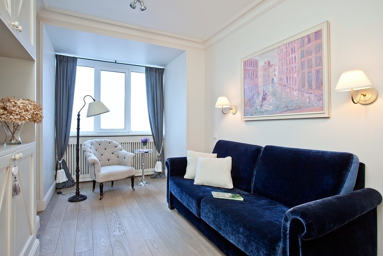 Фотография: Гостиная в стиле Классический, Балкон, Перепланировка, Переделка, Ремонт на практике, энциклопедия_перепланировка – фото на INMYROOM