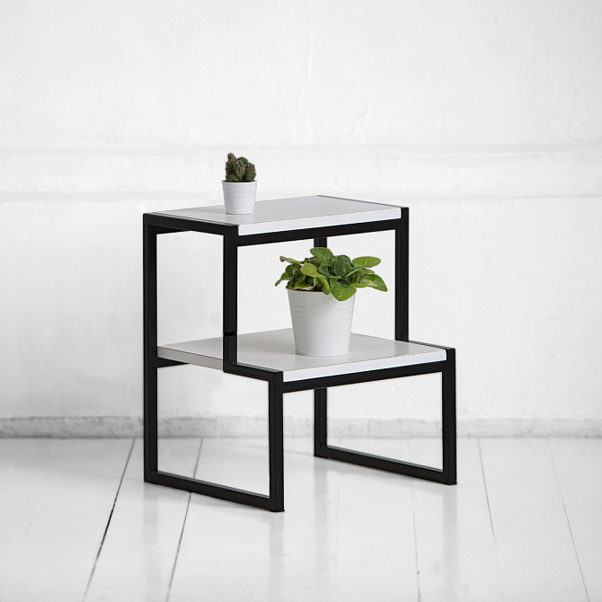 Табурет лесенка Metalframe в белом цвете