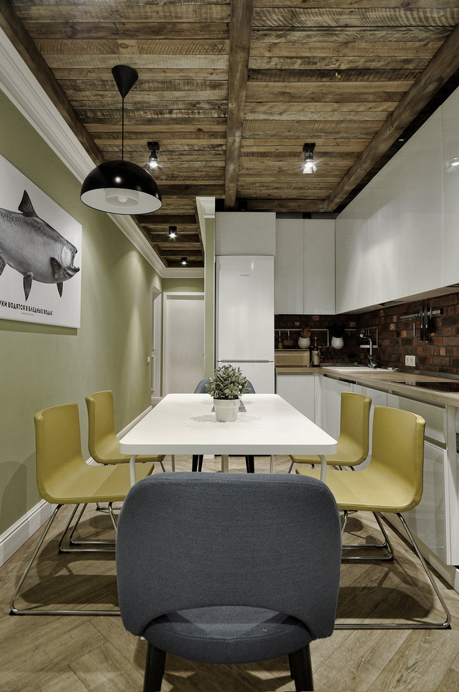 Фотография: в стиле , Кухня и столовая, Скандинавский, Белый, Проект недели, Зеленый, Бежевый, Пермь, Артемий Саранин, новостройка – фото на INMYROOM