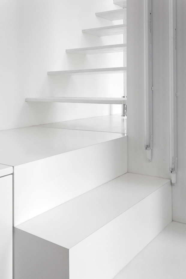 Фотография: Мебель и свет в стиле Современный, Хай-тек, Малогабаритная квартира, Квартира, Дома и квартиры, Париж – фото на INMYROOM