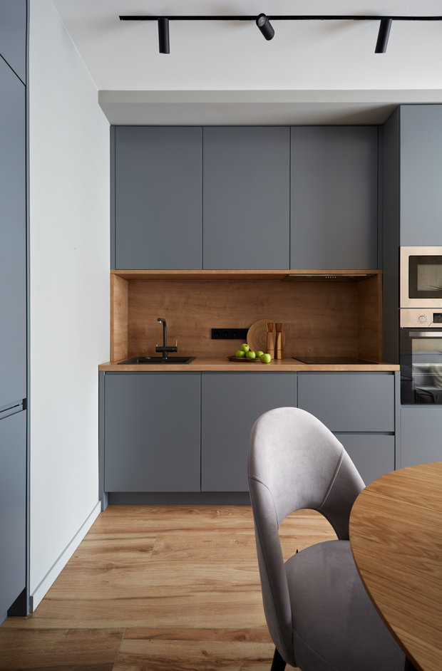 Фотография: Кухня и столовая в стиле Современный, Квартира, Проект недели, Москва, «Атмосфера», 3 комнаты, 60-90 метров – фото на INMYROOM