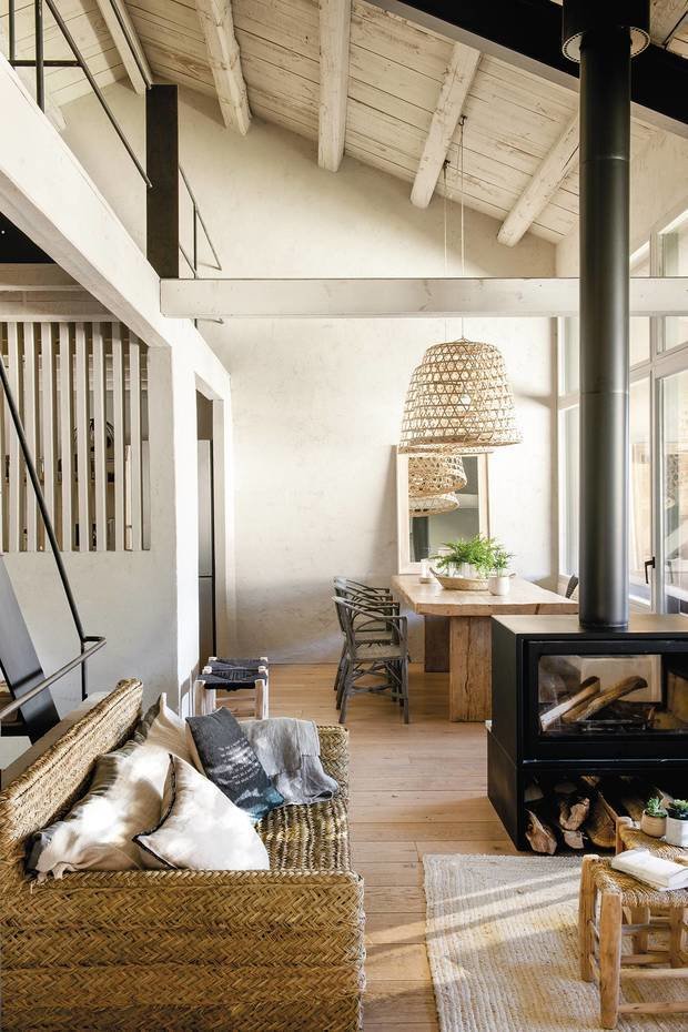 Фотография: Кухня и столовая в стиле Прованс и Кантри, Декор интерьера, Дом, Белый, Минимализм, Бежевый, Серый, Эко – фото на INMYROOM