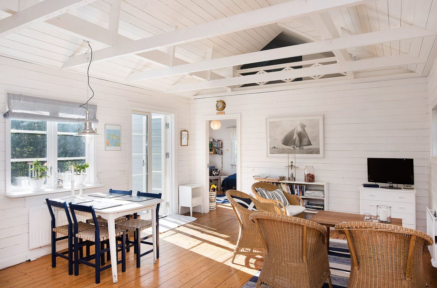 Фотография: Гостиная в стиле Скандинавский, Декор интерьера, Дом – фото на INMYROOM Фотография: Гостиная в стиле Скандинавский, Декор интерьера, Дом – фото на INMYROOM