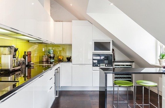 Фотография: Кухня и столовая в стиле Современный, Хай-тек, Декор и DIY, Квартира, Дома и квартиры, Пентхаус, Стокгольм, Мансарда – фото на INMYROOM