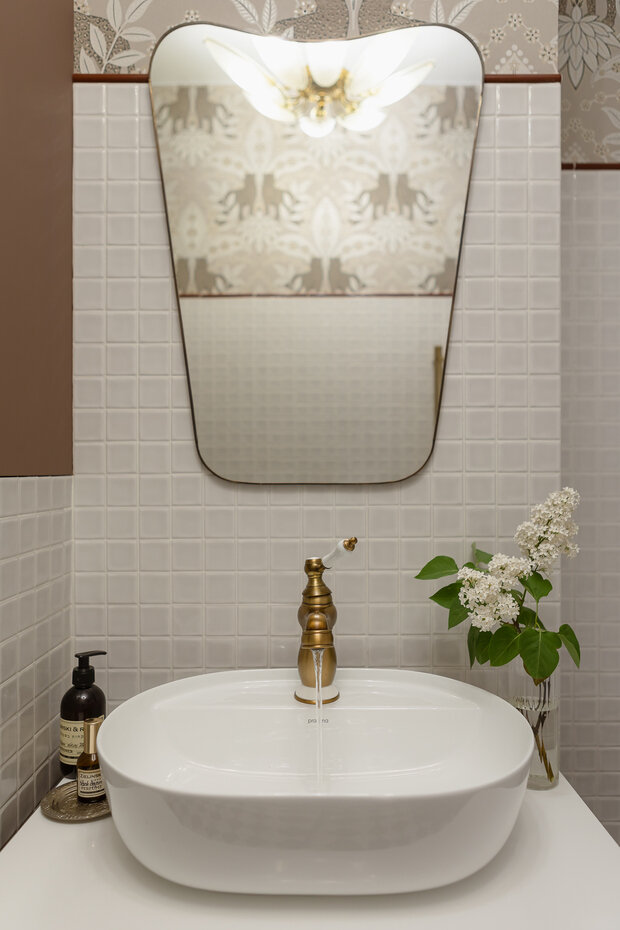 Фотография: Ванная в стиле Классический, Современный, Квартира, Проект дня, Екатеринбург, Монолитный дом, 2 комнаты, 40-60 метров, современный с элементами ретро, Анастасия Гавриленко, Анастасия Камаева – фото на INMYROOM