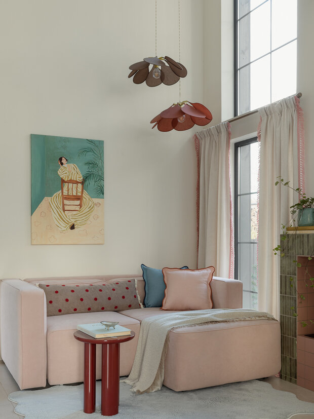 Фотография: Гостиная в стиле Современный, Эклектика, Дом, Проект дня, Дом и дача, Свердловская область, 3 комнаты, 60-90 метров, современный с элементами нежного романтизма, Кристина Салангина, Анастасия Гавриленко – фото на INMYROOM