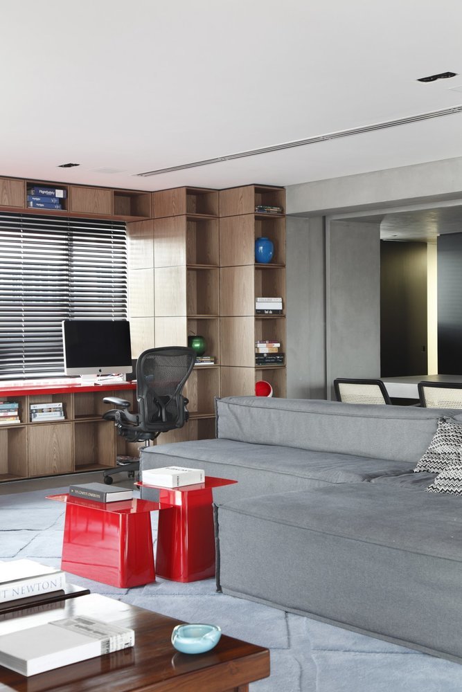 Фотография: Гостиная в стиле Современный, Дом, Цвет в интерьере, Дома и квартиры, Серый, Бразилия, Пол, Сан-Паулу – фото на INMYROOM