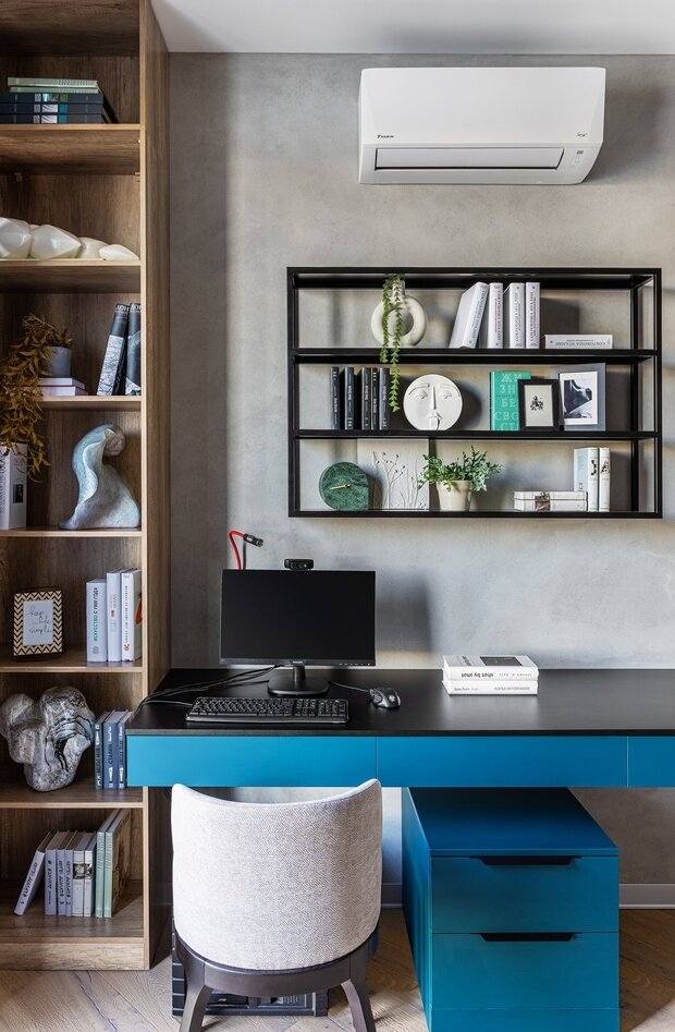 Фотография: Кабинет в стиле Современный, Квартира, Проект недели, Москва, 4 и больше, Более 90 метров, ELF Interior, Елена Гладкова, Марианна Островская – фото на INMYROOM