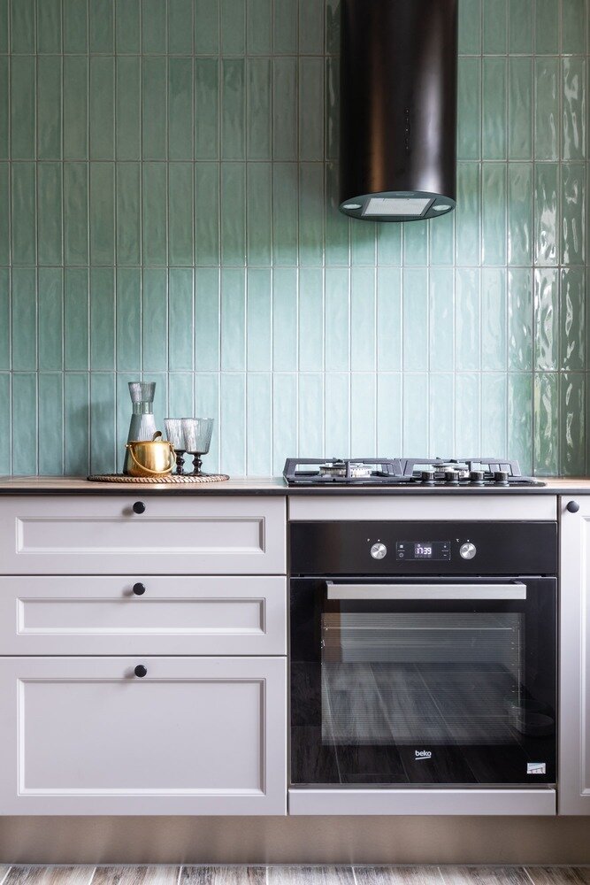 Фотография: Кухня и столовая в стиле Скандинавский, Современный, Винтажный, Квартира, Проект недели, Санкт-Петербург, Хрущевка, 3 комнаты, 40-60 метров, Полина Андреева – фото на INMYROOM