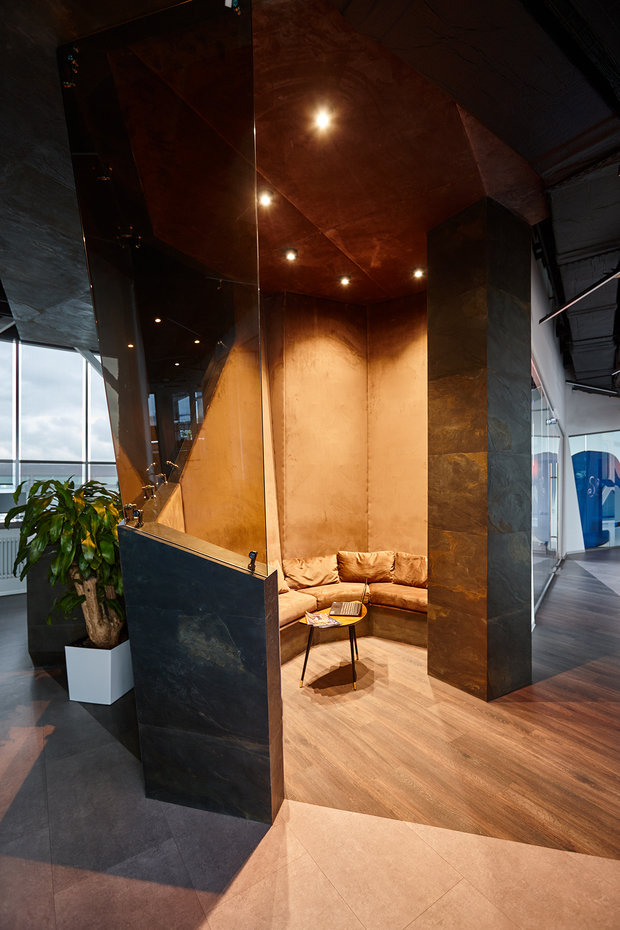 Фото из портфолио Геометрия пространства для офиса – фотографии дизайна интерьеров на INMYROOM