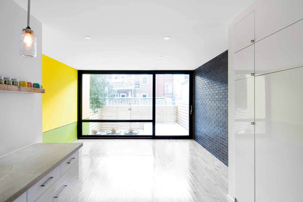 Фотография: Гостиная в стиле Лофт, Дом, Дома и квартиры, напольное покрытие – фото на INMYROOM