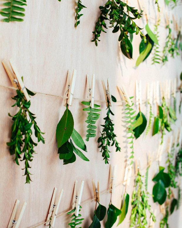 Фотография: Флористика в стиле , Спальня, Декор интерьера, Советы, Зеленый, Желтый, Оранжевый, Константин Цепелев, Leroy Merlin, Летний интерьер – фото на INMYROOM