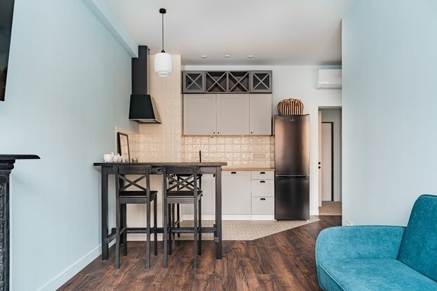 Фотография: Кухня и столовая в стиле Скандинавский, Современный, Винтажный, Квартира, Проект недели, Москва, 2 комнаты, 40-60 метров, Евгения Стефанович – фото на INMYROOM