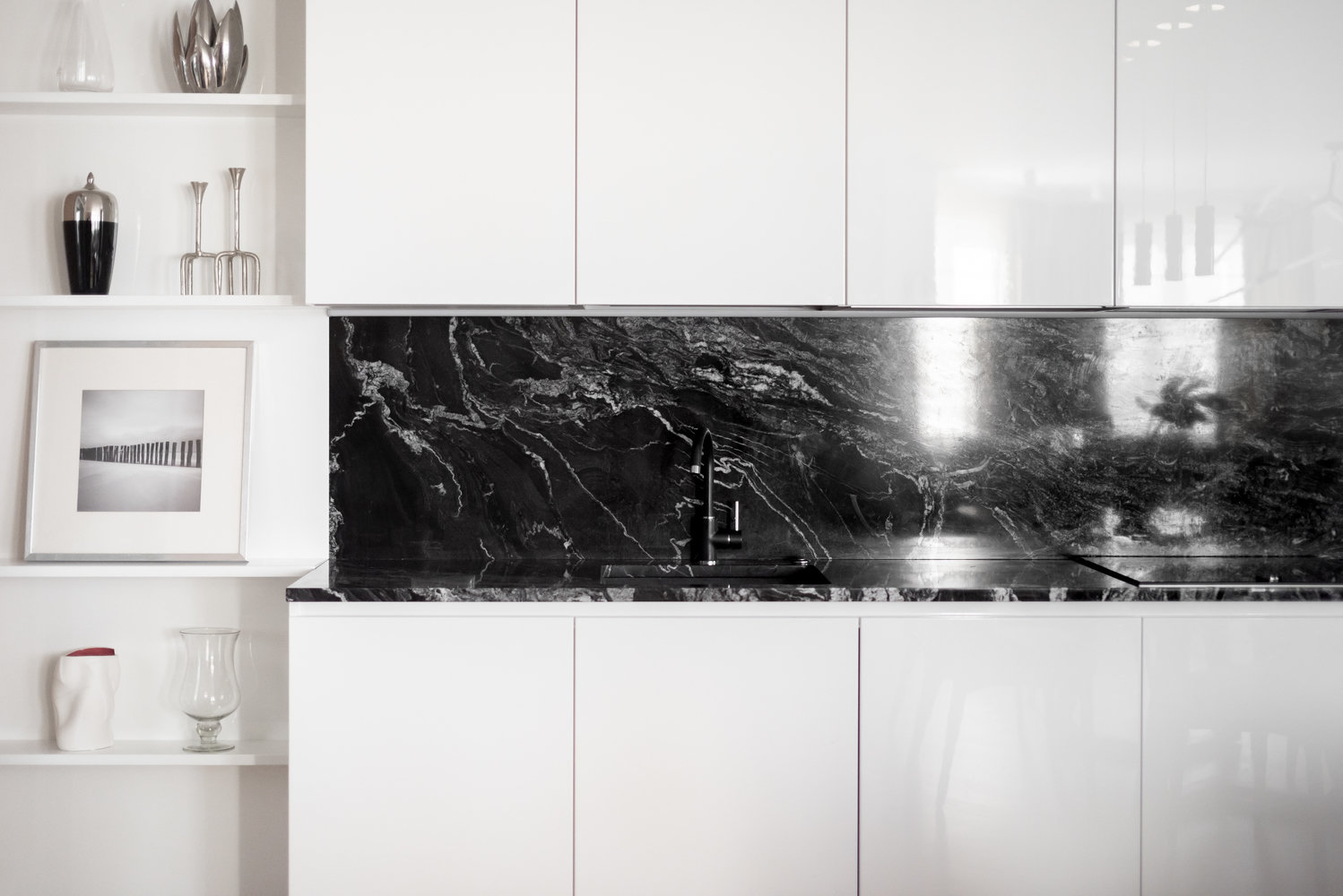 Фотография: Кухня и столовая в стиле Современный, Квартира, Проект недели, Бежевый, Оранжевый, Челябинск, 4 и больше, Более 90 метров, Юлия Сафонова – фото на INMYROOM Фотография: Кухня и столовая в стиле Современный, Квартира, Проект недели, Бежевый, Оранжевый, Челябинск, 4 и больше, Более 90 метров, Юлия Сафонова – фото на INMYROOM