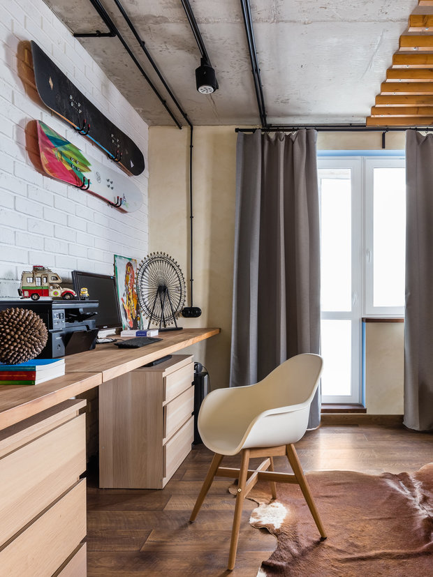 Фотография: Кабинет в стиле Лофт, Квартира, Проект недели, Самара, 1 комната, до 40 метров, Екатерина Малмыгина – фото на INMYROOM