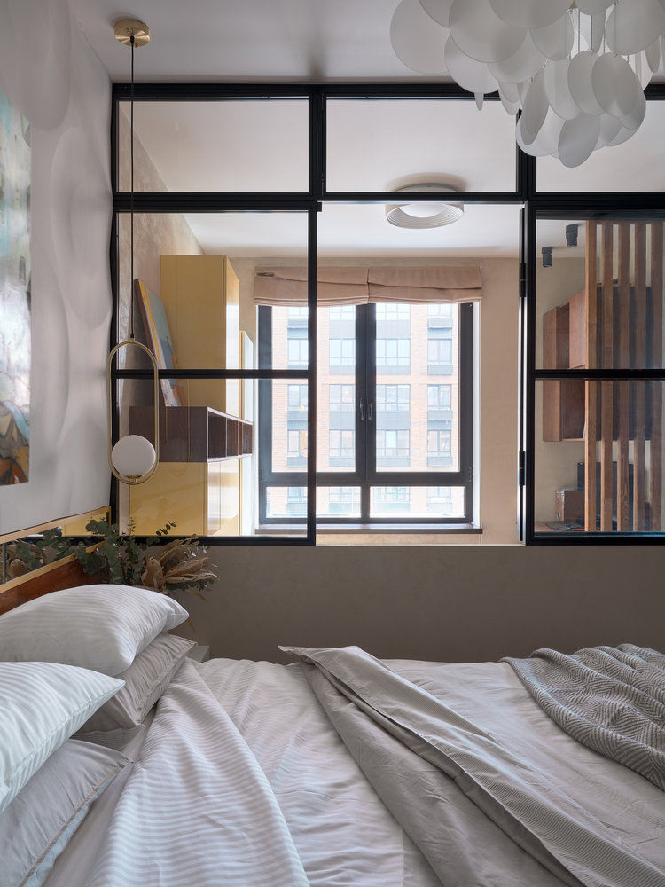 Фотография: Спальня в стиле Современный, Малогабаритная квартира, Квартира, Студия, Проект недели, Москва, 1 комната, до 40 метров, Евгения Ивлиева – фото на INMYROOM Фотография: Спальня в стиле Современный, Малогабаритная квартира, Квартира, Студия, Проект недели, Москва, 1 комната, до 40 метров, Евгения Ивлиева – фото на INMYROOM