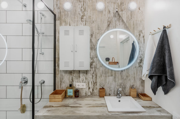 Фотография: Ванная в стиле Скандинавский, Эклектика, Квартира, Проект недели, Москва, Кирпичный дом, Павел Фотеев – фото на INMYROOM