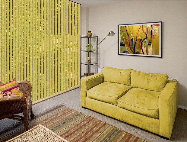 Фотография: Гостиная в стиле Современный, Квартира, Декор, Советы, как выбрать жалюзи, жалюзи на окна – фото на INMYROOM