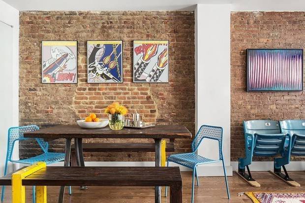 Фотография: Кухня и столовая в стиле Эклектика, Декор интерьера, Малогабаритная квартира, Квартира, Нью-Йорк, Гид – фото на INMYROOM