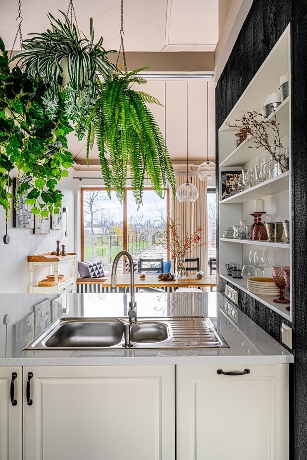 Фотография: Кухня и столовая в стиле Прованс и Кантри, Современный, Эклектика, Проект дня, Краснодар, Маргарита Мельникова, Кирпичный дом, 1 комната, 40-60 метров, Андрей Мельников – фото на INMYROOM