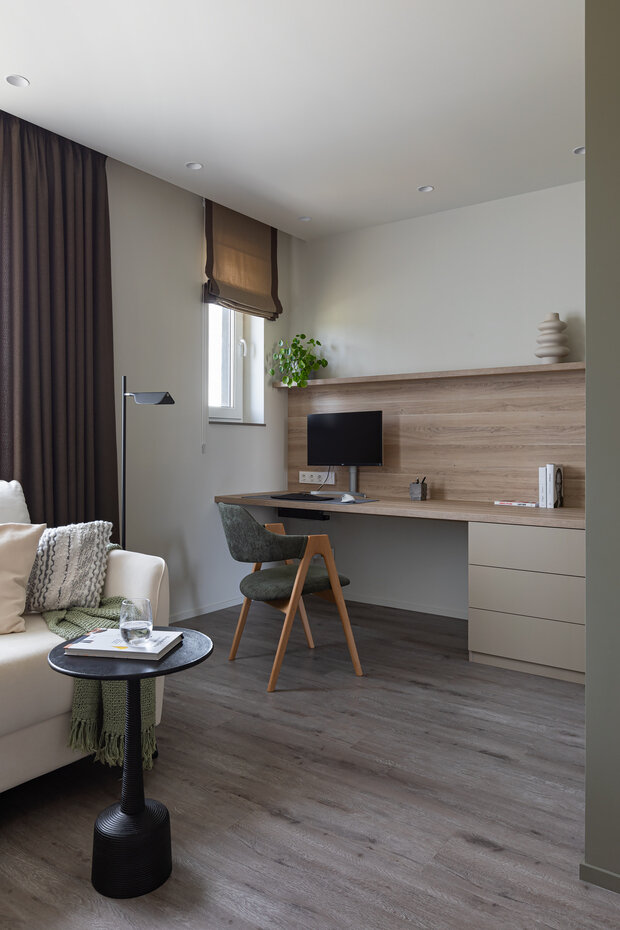 Фотография: Кабинет в стиле Современный, Скандинавский, Дом, Проект дня, Дом и дача, Калининград, 4 и больше, Более 90 метров, Сергей Качалов – фото на INMYROOM