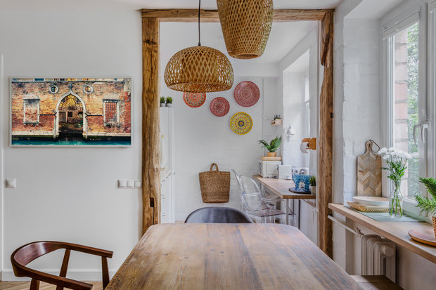 Фотография: Кухня и столовая в стиле Скандинавский, Эклектика, Квартира, Проект недели, Москва, Кирпичный дом, Павел Фотеев – фото на INMYROOM