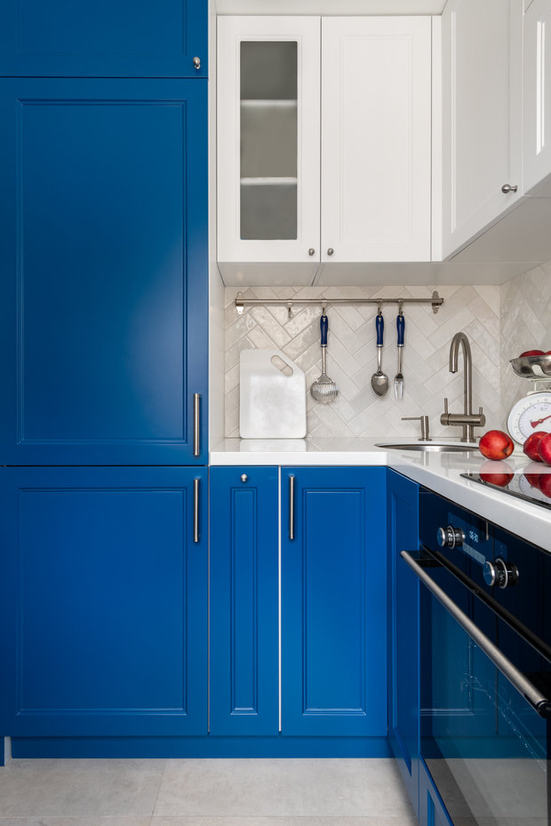 Фотография: Кухня и столовая в стиле Современный, Квартира, Проект дня, Москва, 4 и больше, 60-90 метров, Алеся Котова – фото на INMYROOM