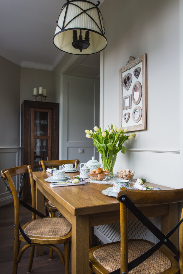 Фотография: Кухня и столовая в стиле Прованс и Кантри, Современный, Эклектика, Квартира, Проект недели, Москва, Юрий Гришко, Монолитный дом, 4 и больше, Более 90 метров, INMYROOM_ВИДЕО, INMYROOM TV, Юлия Баршевская – фото на INMYROOM