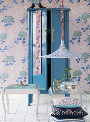 Фотография: Мебель и свет в стиле Восточный, Декор интерьера, Дом, Цвет в интерьере, Дома и квартиры, Синий – фото на INMYROOM