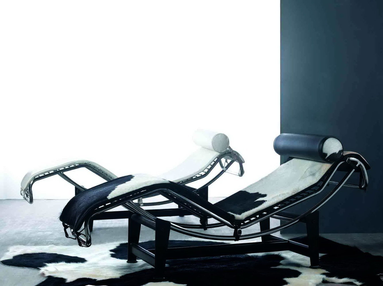 Фотография: Мебель и свет в стиле Современный, Декор интерьера, Arne Jacobsen, Eero Aarnio, Le Corbusier, Ludwig Mies Van der Rohe, Тема месяца – фото на INMYROOM Фотография: Мебель и свет в стиле Современный, Декор интерьера, Arne Jacobsen, Eero Aarnio, Le Corbusier, Ludwig Mies Van der Rohe, Тема месяца – фото на INMYROOM