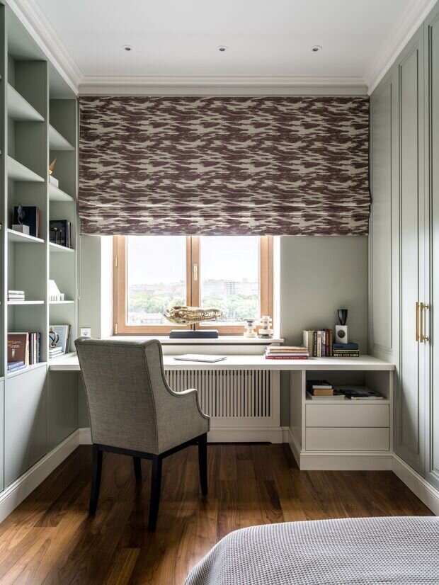 Фотография: Кабинет в стиле Классический, Квартира, Проект дня, Москва, Фрунзенская набережная, Сталинка, 4 и больше, Более 90 метров, Виктория Власова, неоклассика с элементами современного – фото на INMYROOM