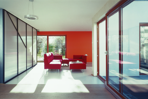 Фотография: Гостиная в стиле Минимализм, Карта покупок, Индустрия, Окна, Евростиль-сервис – фото на INMYROOM