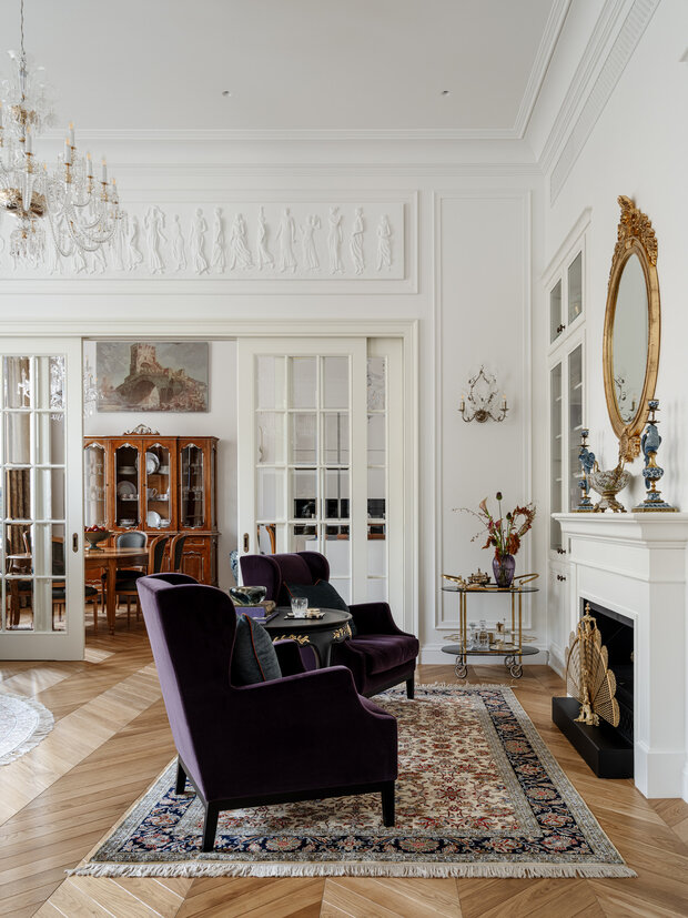 Фотография: Гостиная в стиле Классический, Восточный, Эклектика, Квартира, Проект дня, Москва, Кирпичный дом, 4 и больше, Более 90 метров, Эксклюзивные проекты, Анна Зуева, современный с элементами классики и роскоши – фото на INMYROOM