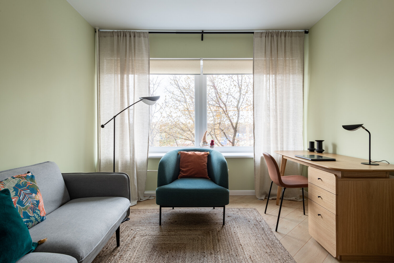 Фотография: в стиле , Современный, Квартира, Проект недели, Москва, Хрущевка, Кирпичный дом, 2 комнаты, 40-60 метров, Любовь Пивоварова – фото на INMYROOM