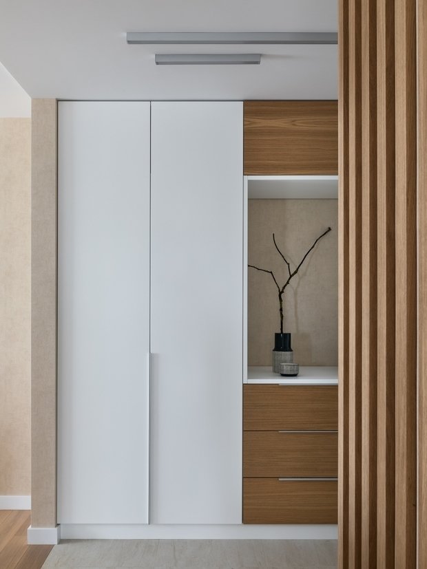 Фотография: Прихожая в стиле Современный, Квартира, Проект недели, Минск, 3 комнаты, 60-90 метров, Катерина Смольская – фото на INMYROOM