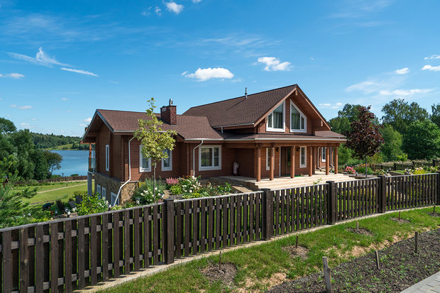 Фото из портфолио Дом из клееного бруса 680 м2 в КП "РУЗСКАЯ ГАВАНЬ" – фотографии дизайна интерьеров на INMYROOM